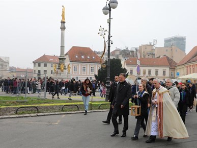 /aktualnosti/2024/Betlehemsko svjetlo stiglo u Zagreb2024 (3).JPG