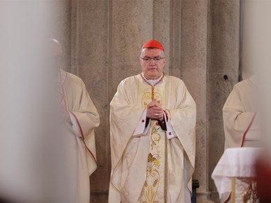 /aktualnosti/2026/B/260405 Nadbiskup Kutleša predvodio misu na Uskrs (24).JPG