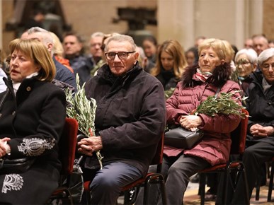 /aktualnosti/2026/B/Nadbiskup Kutleša predvodio misno slavlje Nedjelje Muke Gospodnje u Zagrebačkoj katedrali (17).JPG