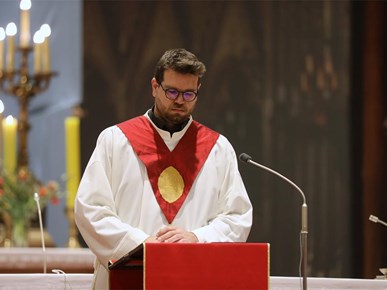 /aktualnosti/2026/B/Nadbiskup Kutleša predvodio misno slavlje Nedjelje Muke Gospodnje u Zagrebačkoj katedrali (19).JPG