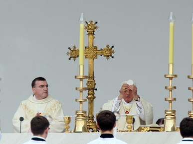 /multimedia/FOTO/Pohod pape Benedikta XVI Hrvatskoj/Pohod pape Benedikta XVI.  (16).jpg
