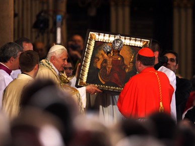 /multimedia/FOTO/Pohod pape Benedikta XVI Hrvatskoj/Pohod pape Benedikta XVI.  (25).jpg